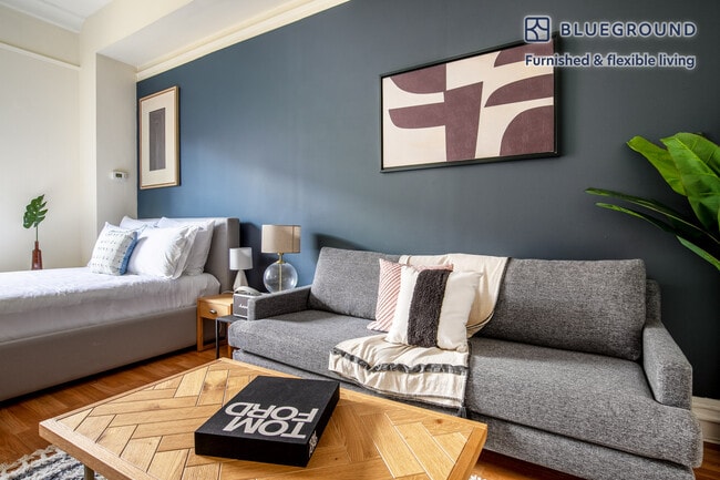 Building Photo - 62 Boylston St