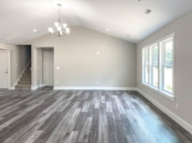 Foto del edificio - 173 Falling Creek Rd