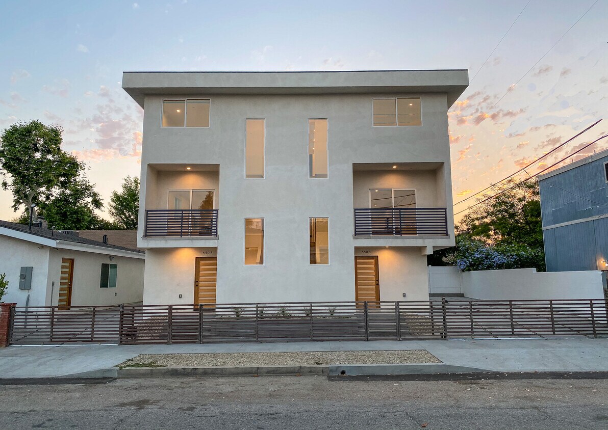 5503 Camellia Ave, North Hollywood, CA 91601 - Townhome Rentals in ...