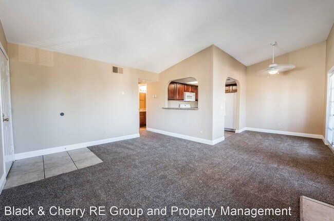 Foto del edificio - 2 br, 2 bath House - 411 Bass #C