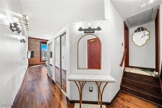 Building Photo - 408 W St Clair Ave