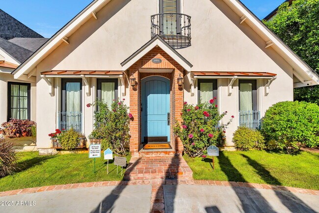 Foto del edificio - 4402 E Turney Ave