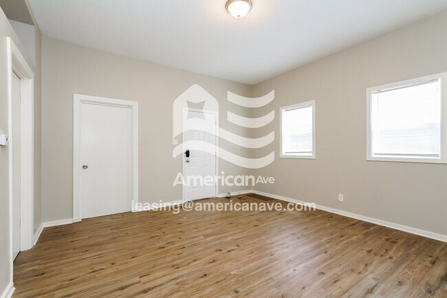 Building Photo - 1048 Harlan St