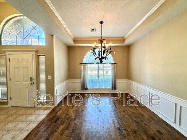Foto del edificio - 204 N Magnolia Ct