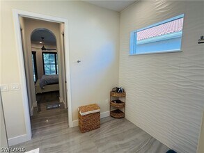 Building Photo - 6072 Highwood Park Ct