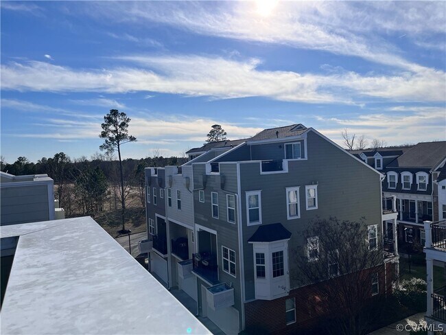 Building Photo - 3908 Brownstone Blvd