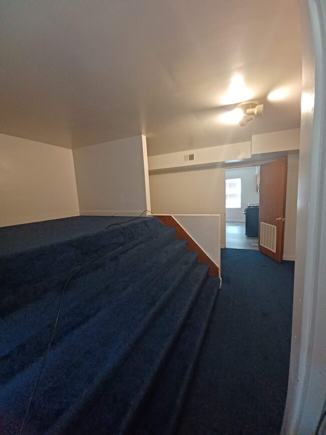 4801 Grasselli St Unit 2F, East Chicago, IN 46312 Condo for Rent in