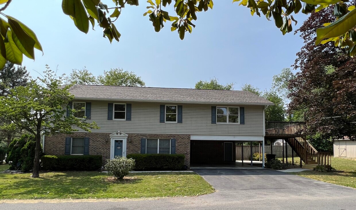 12804 Lauran Rd, Hagerstown, MD 21742 Townhome Rentals in Hagerstown