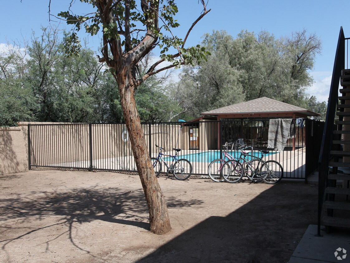 Foto del edificio - Mohave Park Apartments