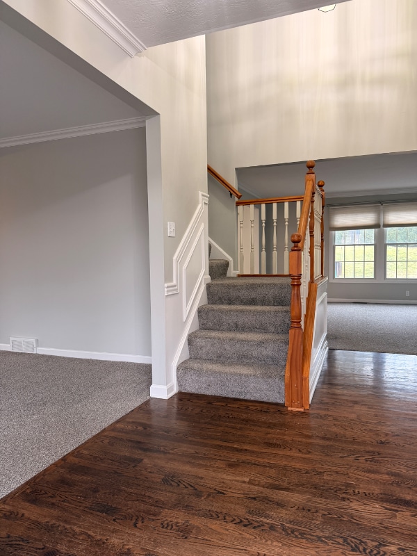 Building Photo - 509 Bluegrass Dr