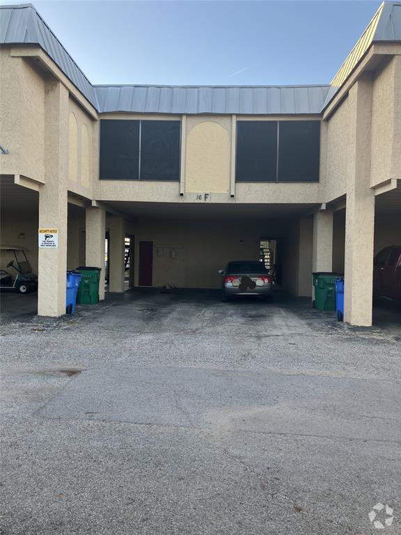 Building Photo - 5806 Circulo Dr