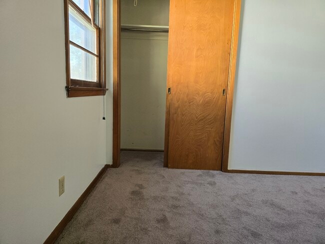 Master closet - 301 W 27th Ave
