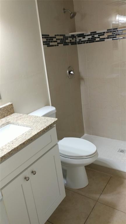 Bath 1 - 4761 Capri Pl