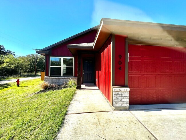 Building Photo - Somerville - NEW BUILD - 3 bedrooms / 2 ba...