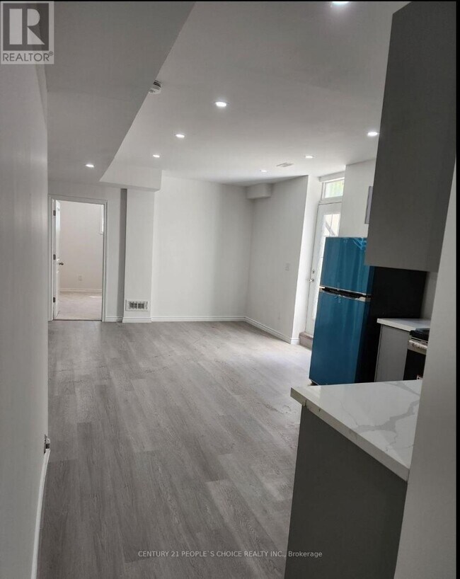 Photo du bâtiment - 456 Twin Leaf St