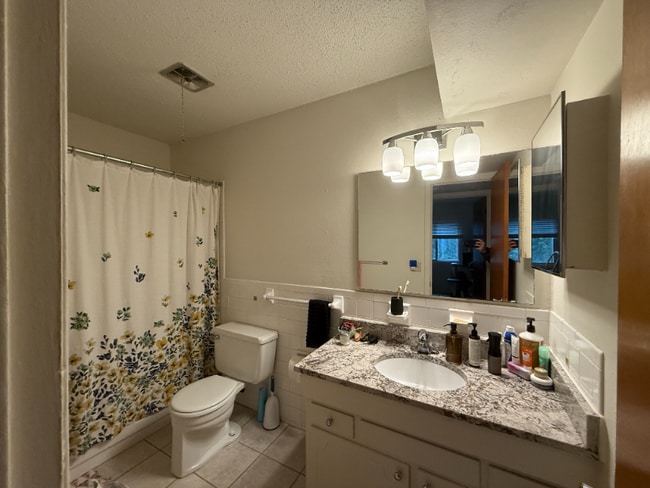 Foto del edificio - 104 Clinkscales Rd