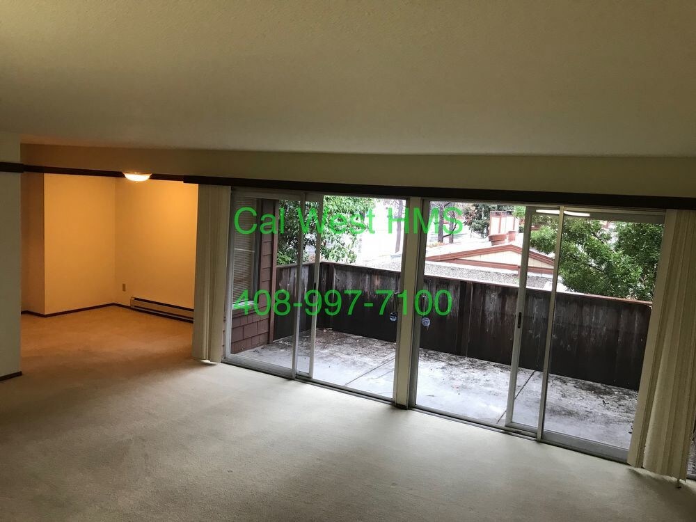 Foto principal - 500 W Middlefield Rd