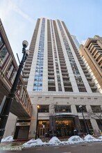 Building Photo - 200 N Dearborn St
