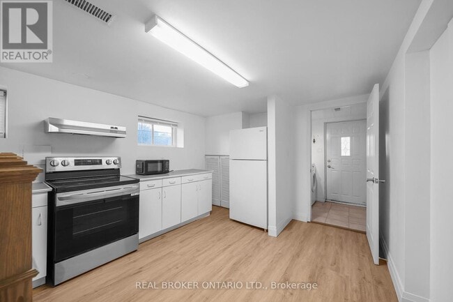 Building Photo - 2518 Harman Ct