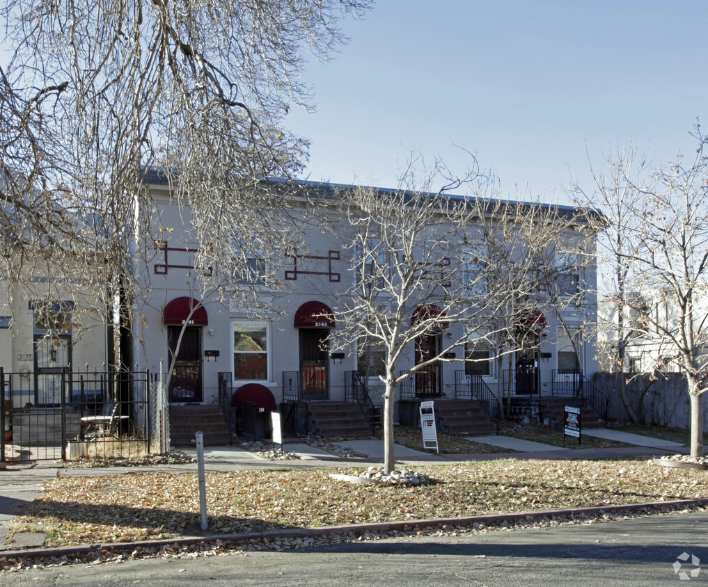 Primary Photo - 2141-2147 Marion St