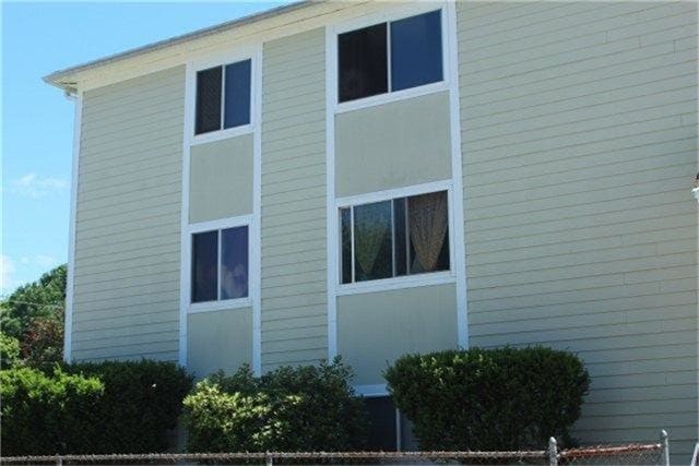 Foto del edificio - 105 Plymouth St