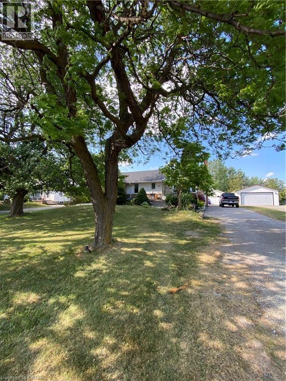 Photo du bâtiment - 1841 Rymal Rd E