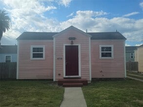 Building Photo - 5307 O Ave