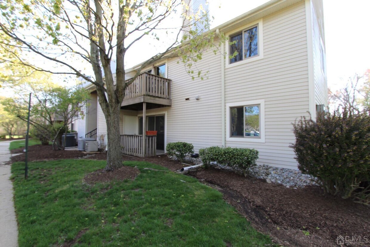 Primary Photo - 1113 Aspen Dr