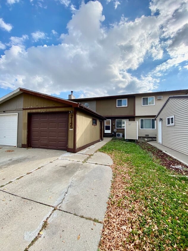 2145 2nd Ave E, West Fargo, ND 58078 Townhome Rentals in West Fargo ND