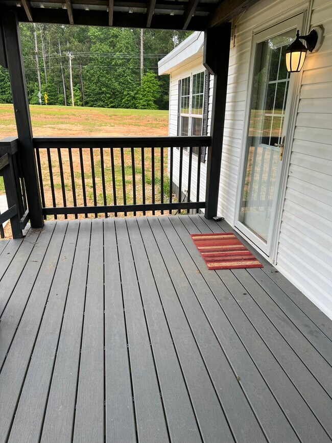 1043 S Windwood Acrs Rd, BatesburgLeesville, SC 29006 House Rental