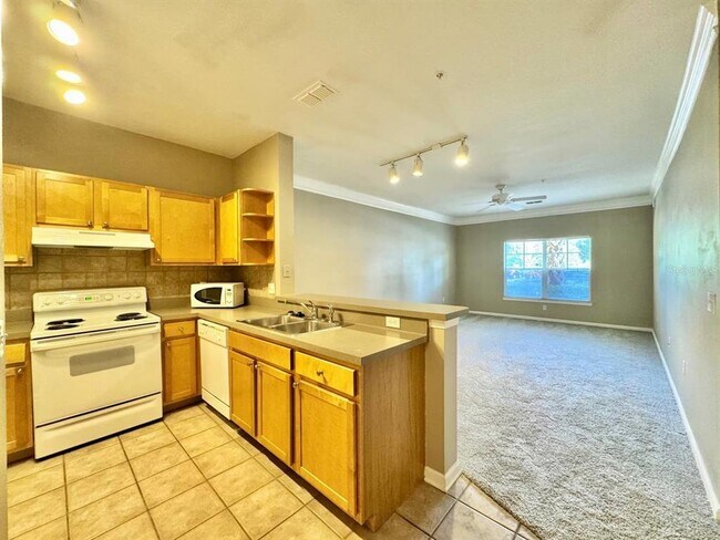 Building Photo - 4207 S Dale Mabry Hwy