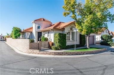 Building Photo - 805 St Barthelemy Dr