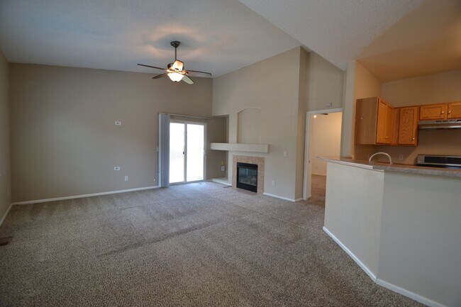 Foto del edificio - 3 Bed 2 Bath Ranch with Unfinished Basemen...
