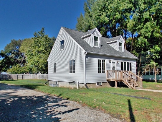 106 N 1st Avenue