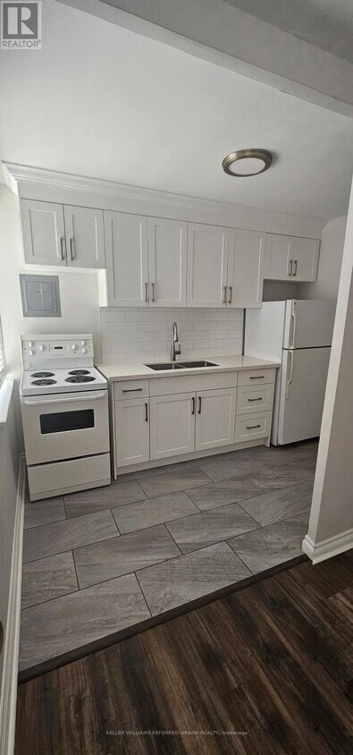 Photo principale - 464-464 Summerhill Ave