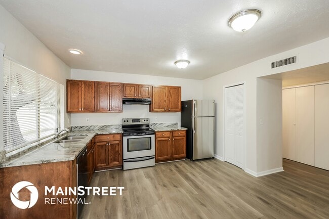 Foto del edificio - 2941 Rolling Hills Dr