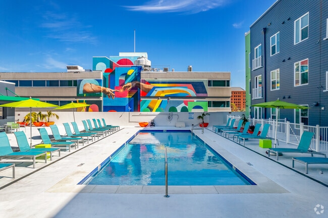 Building Photo - Bold Lofts