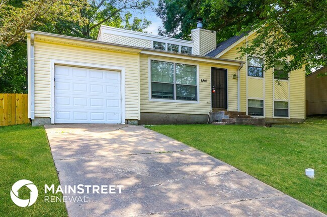 Foto del edificio - 6801 Autumnhill Ln