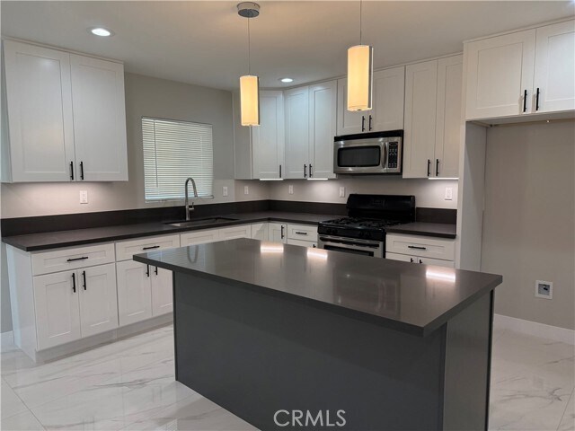 Foto del edificio - 14338 La Mesa Rd