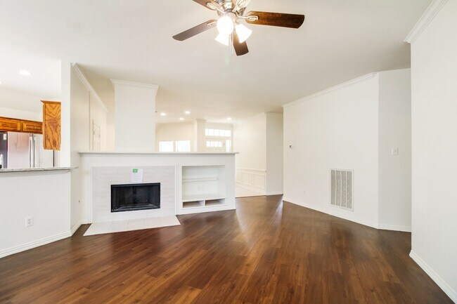 Foto del edificio - 13827 Aspen Knoll Ct