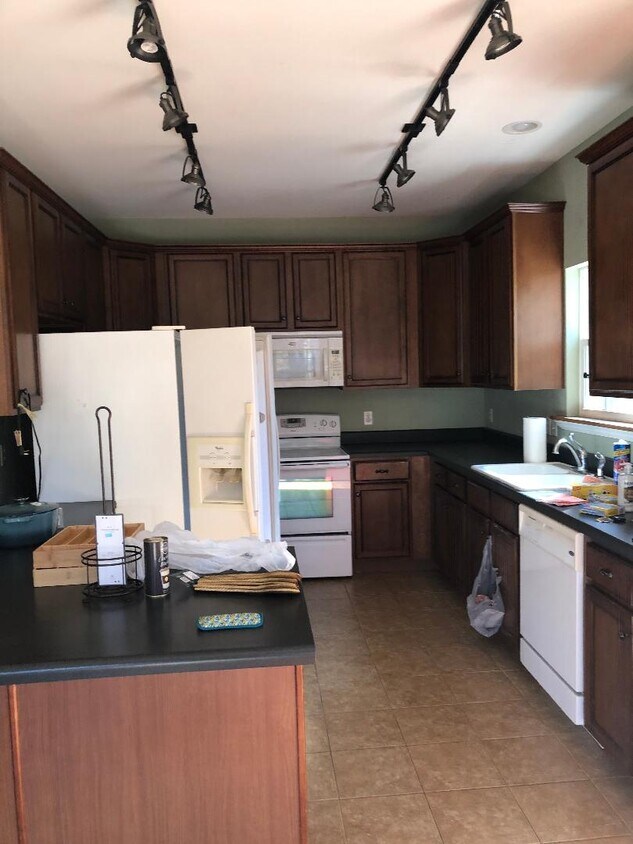 Foto del edificio - 10148 Scenic View Dr