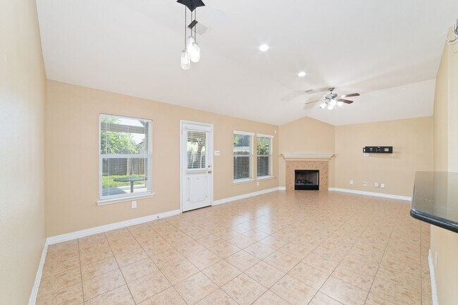 Building Photo - 20526 Pink Granite Valley