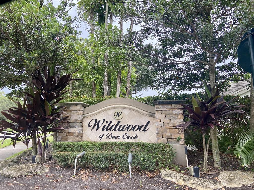 Building Photo - 485 Deer Creek Wildwood Ln E