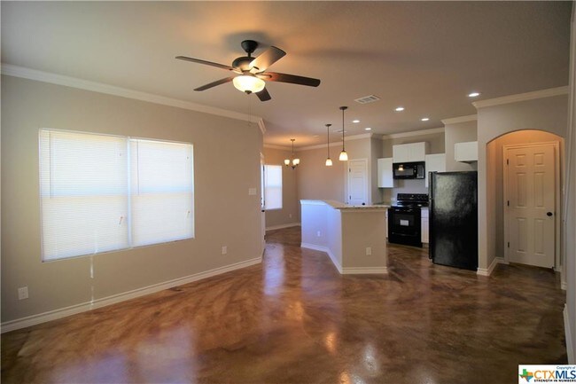 Building Photo - 1765 Tristan Trail
