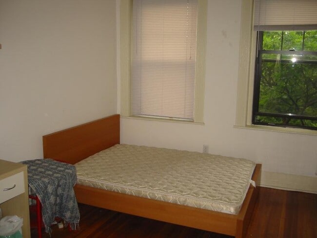 Foto del edificio - 1412 Commonwealth Ave