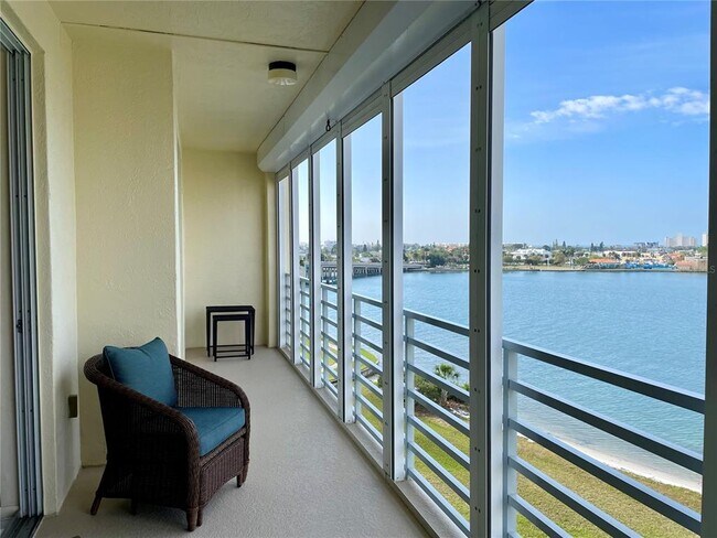 Foto del edificio - 7872 Sailboat Key Blvd S