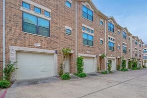 Photo - 8715 Meadowcroft Dr Apartment