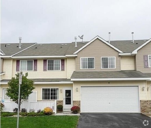 Building Photo - 3553 Sterling Heights Dr