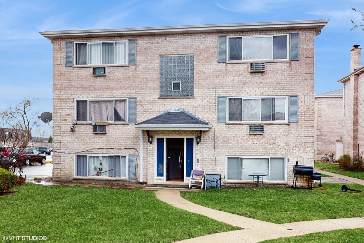 Primary Photo - 10368 Michael Todd Terrace