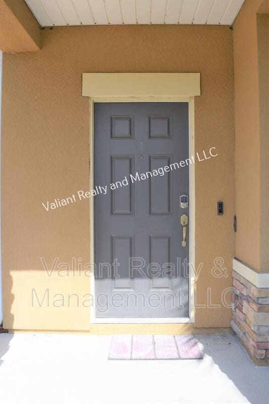 Foto del edificio - 15849 Tisons Bluff Rd